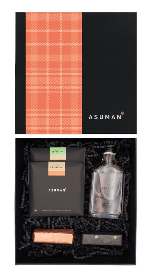 Hediye Kutusu | Çikolata Tabletleri ve Gofret Dokunuşu