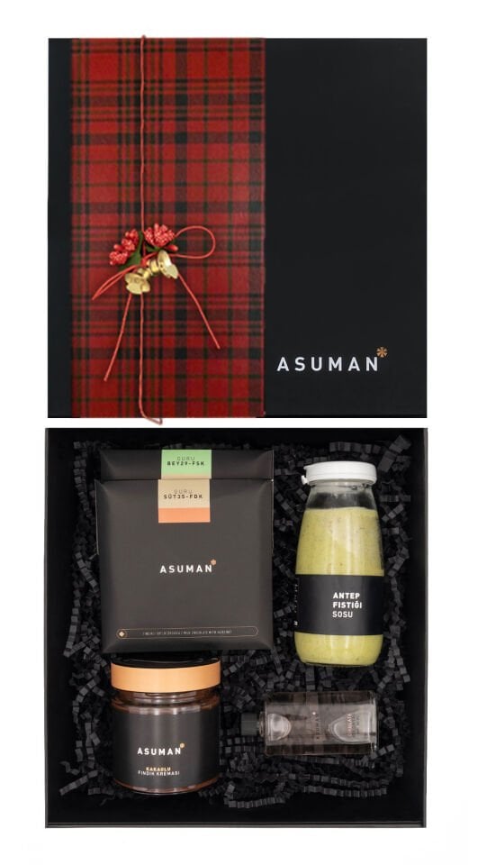 Hediye Kutusu | Fıstık Sos ve Krema Dokunuşu